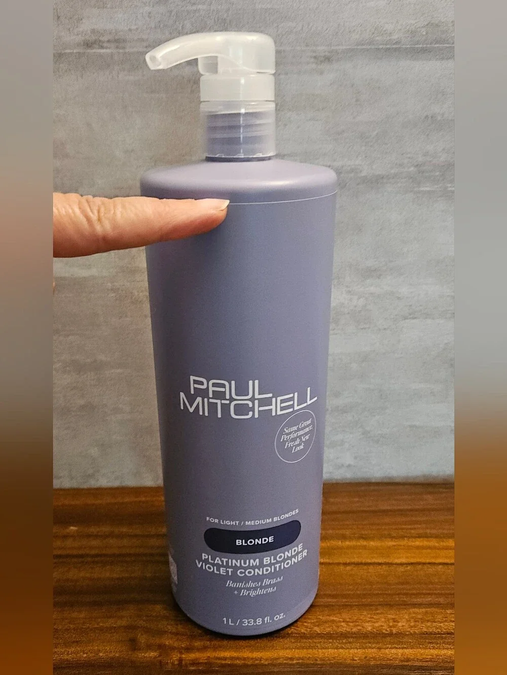 Paul Mitchell Platinum Blonde Violet Conditioner - Purple Bottle